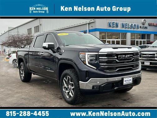 2024 GMC Sierra 1500 SLT