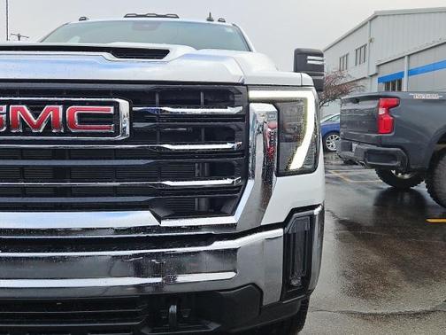 2026 GMC Sierra 2500 SLE