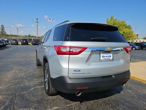 2021 Chevrolet Traverse LT Leather