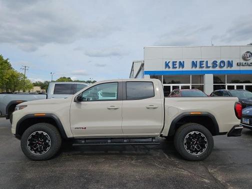 2026 GMC Canyon AT4