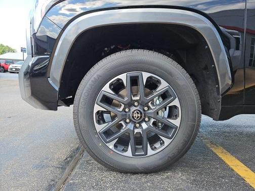 2025 Toyota Tundra Hybrid Limited