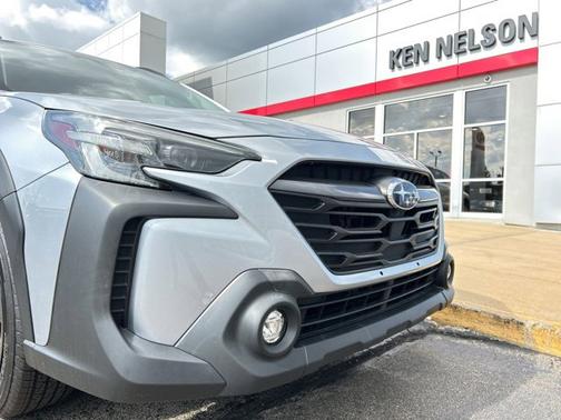 Ice Silver Metallic 2023 Subaru Outback Base