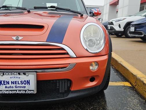 2006 MINI Cooper S Base