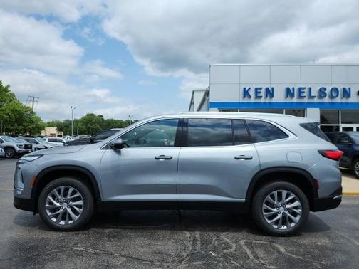 2025 Buick Enclave Preferred FWD
