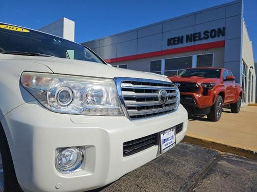 2013 Toyota Land Cruiser Base