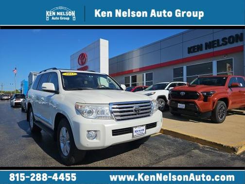 2013 Toyota Land Cruiser Base
