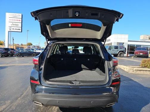 2022 Nissan Murano SV Intelligent AWD