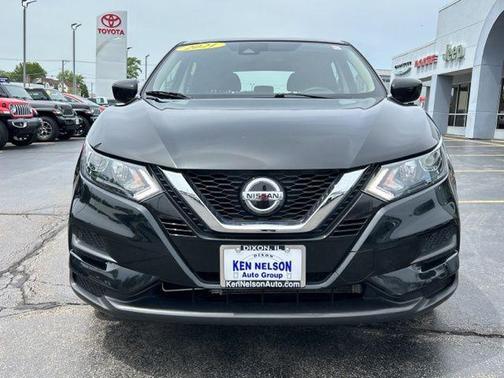 Magnetic Black Pearl 2021 Nissan Rogue Sport S