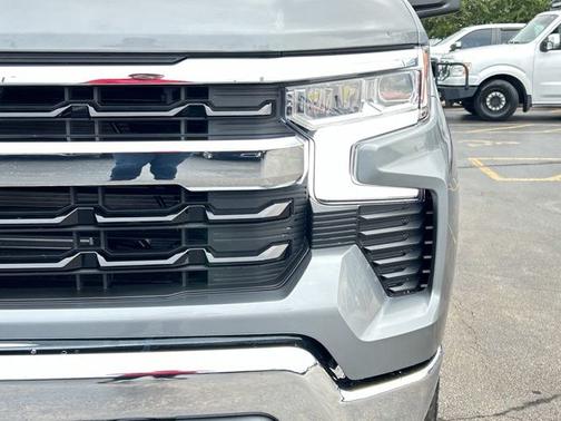 Sterling Gray Metallic 2026 Chevrolet Silverado 1500 LT