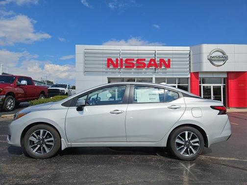 2025 Nissan Versa 1.6 SV