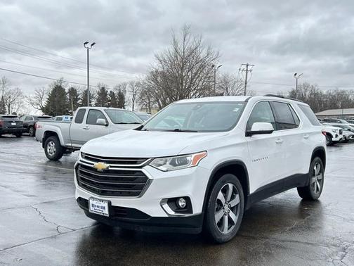 2021 Chevrolet Traverse LT Leather