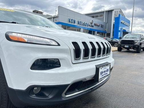 Bright White Clearcoat 2015 Jeep Cherokee Limited