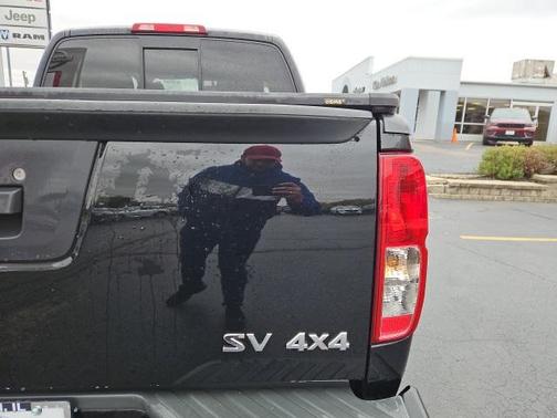 2020 Nissan Frontier SV