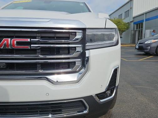 2023 GMC Acadia FWD SLT
