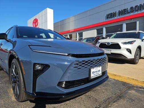 2025 Toyota Crown Signia Limited