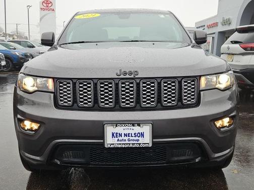 2021 Jeep Grand Cherokee Laredo