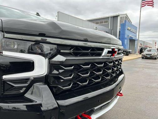 Black 2026 Chevrolet Silverado 1500 ZR2