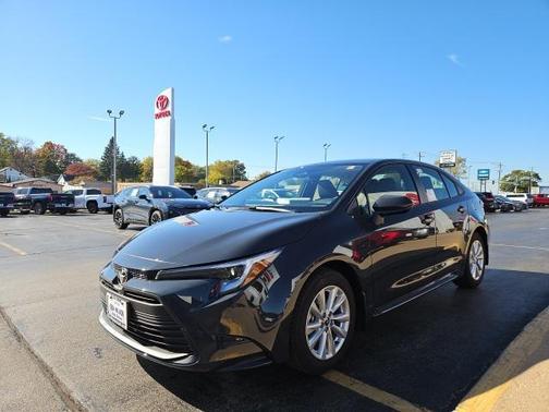 2026 Toyota Corolla Hybrid LE