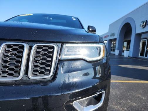 2018 Jeep Grand Cherokee Sterling Edition