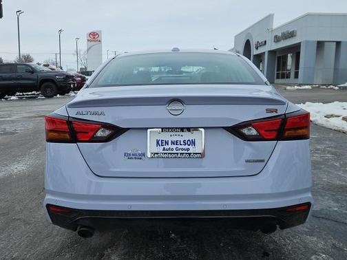 2024 Nissan Altima SR VC-Turbo FWD