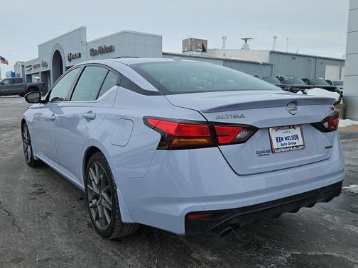 2024 Nissan Altima SR VC-Turbo FWD