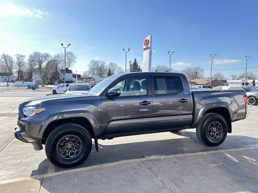 2018 Toyota Tacoma SR5