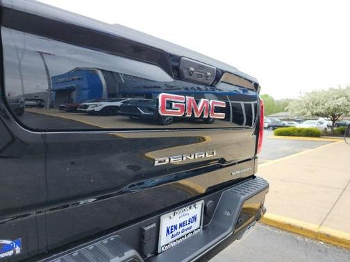 2025 GMC Sierra 1500 Denali