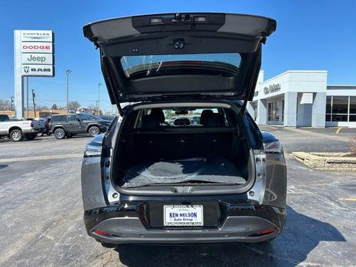 Gun Metallic 2026 Nissan Murano Platinum