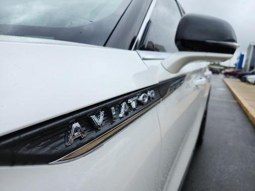 2021 Lincoln Aviator Reserve AWD