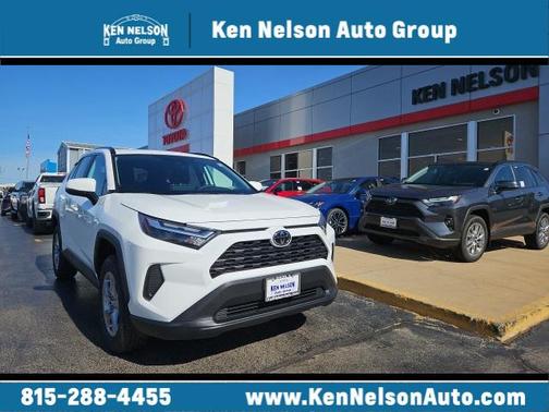 2025 Toyota RAV4 XLE
