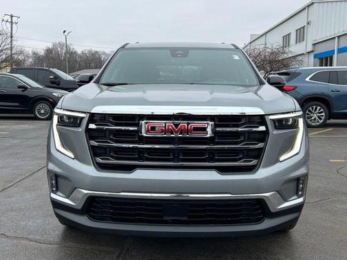 2026 GMC Acadia Elevation FWD