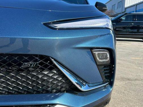 2026 Buick Envista Sport Touring FWD