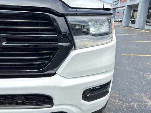Bright White Clearcoat 2023 RAM 1500 Laramie