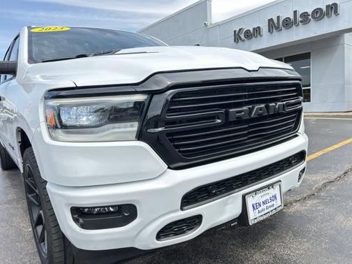 Bright White Clearcoat 2023 RAM 1500 Laramie