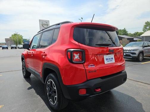 2016 Jeep Renegade Trailhawk
