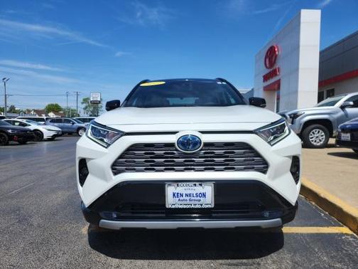 2019 Toyota RAV4 Hybrid SE