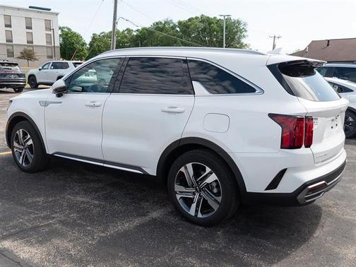Snow White Pearl 2023 Kia Sorento Hybrid SX Prestige