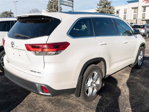 2017 Toyota Highlander Limited