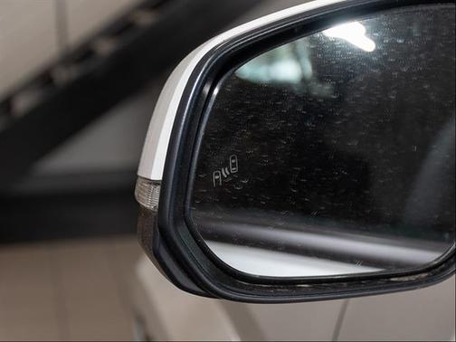 Wind Chill Pearl 2026 Toyota 4Runner TRD Sport Premium