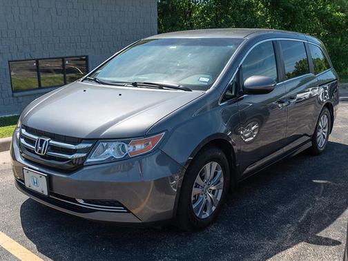 Modern Steel Metallic 2016 Honda Odyssey SE