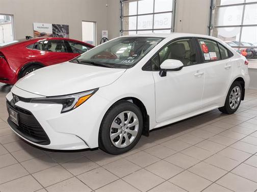 2026 Toyota Corolla Hybrid LE