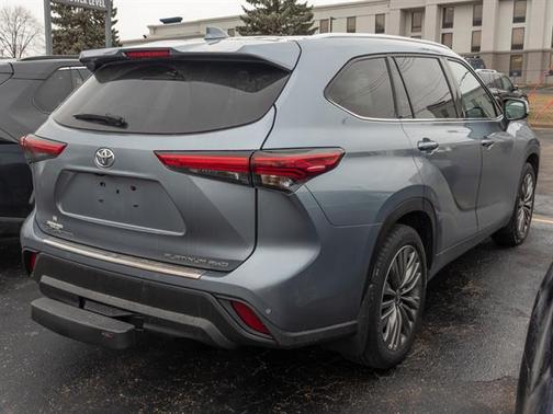 2020 Toyota Highlander Platinum