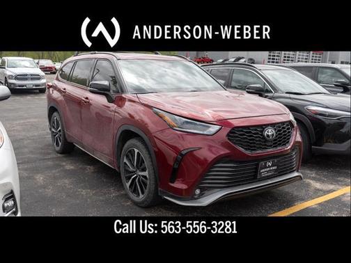 Ruby Flare Pearl 2022 Toyota Highlander XSE
