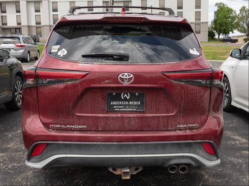 Ruby Flare Pearl 2022 Toyota Highlander XSE