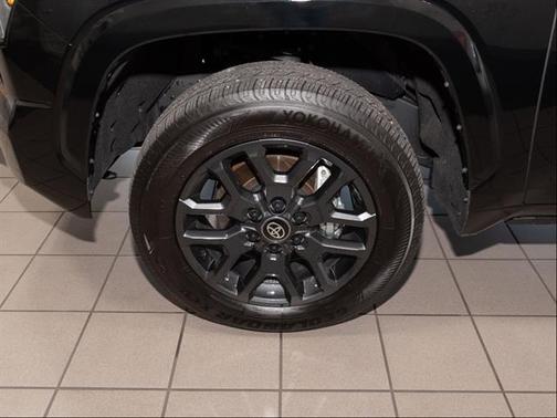 2025 Toyota Tundra Hybrid Platinum