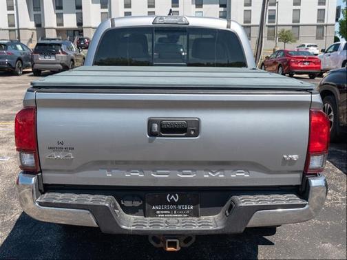 Silver Sky Metallic 2018 Toyota Tacoma SR5