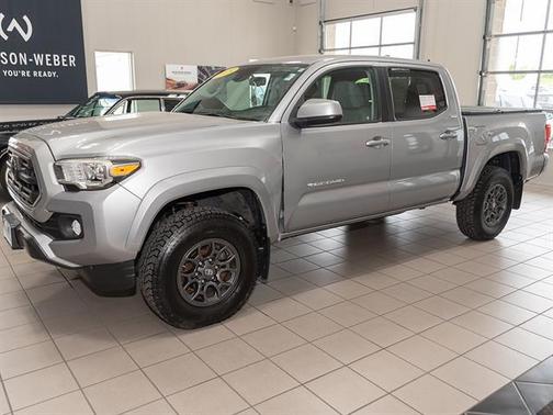Silver Sky Metallic 2018 Toyota Tacoma SR5