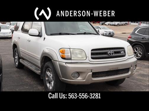 2004 Toyota Sequoia SR5