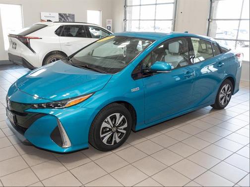 Blue Magnetism 2018 Toyota Prius Prime Premium