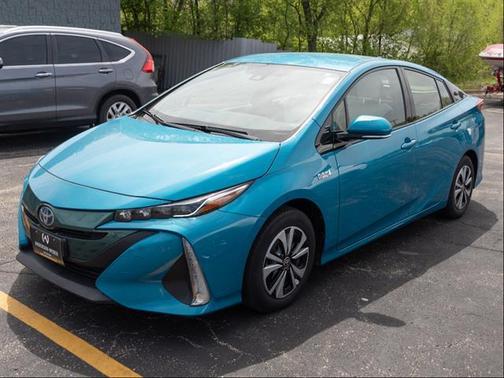 Blue Magnetism 2018 Toyota Prius Prime Premium